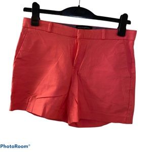 Banana Republic Shorts orange size 2